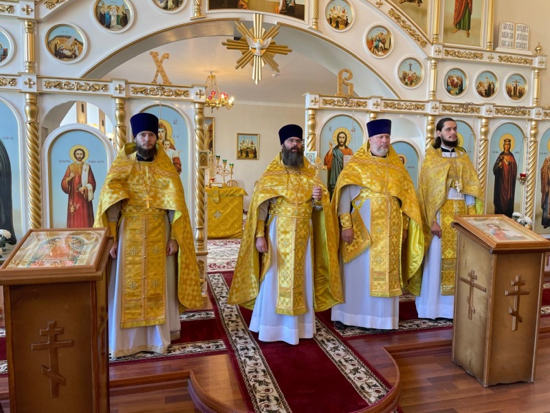 Престольный праздник в домовом храме Института сферы обслуживания и предпринимательства (филиала) ДГТУ в городе Шахты в честь апостола и евангелиста Иоанна Богослова