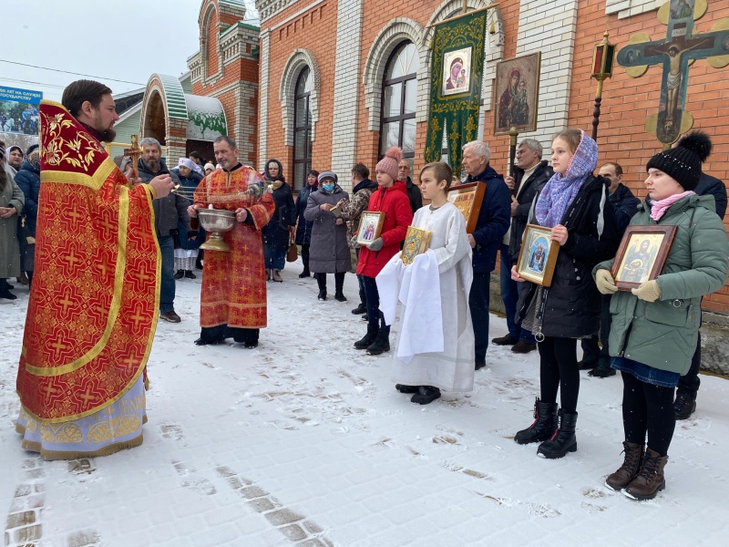Приход Державного храма города Донецка отметил годовщину со дня Великого освящения храма