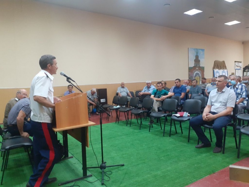 Протоиерей Константин Федосеев принял участие в Большом Круге Круг станичного казачьего общества «Кривянское»