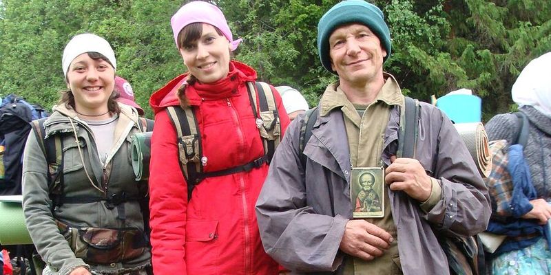 «НЕ УСПЕВАЕШЬ О ЧЕМ-ТО ПОМЕЧТАТЬ, КАК СВЯТИТЕЛЬ НИКОЛАЙ ОТКЛИКАЕТСЯ»
