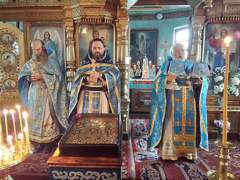 В храме Вознесения Господня соборным богослужением отметили праздник в честь Иверской иконы Божией Матери