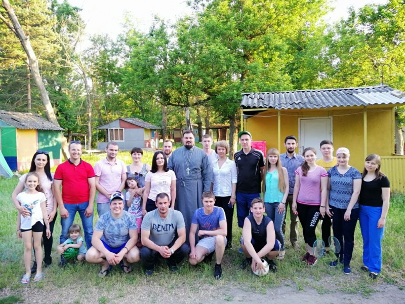 Дружеская встреча на свежем воздухе объединила ребят из Шахтинской епархии и Новочеркасского благочиния Ростовской епархии