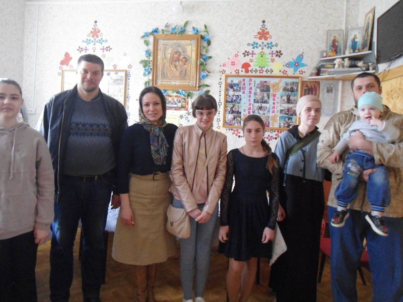 Жизнь без употребления наркотиков. Беседа с воспитанниками воскресной школы «Радость» города Каменск-Шахтинский