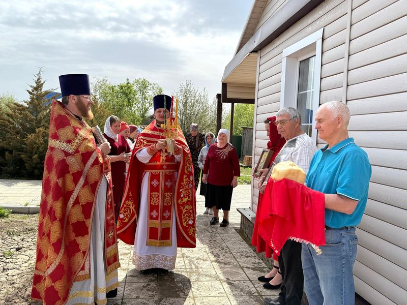 Приход молитвенного дома в честь Иверской иконы Божией Матери хутора Чирский Советского района отметил престольный день