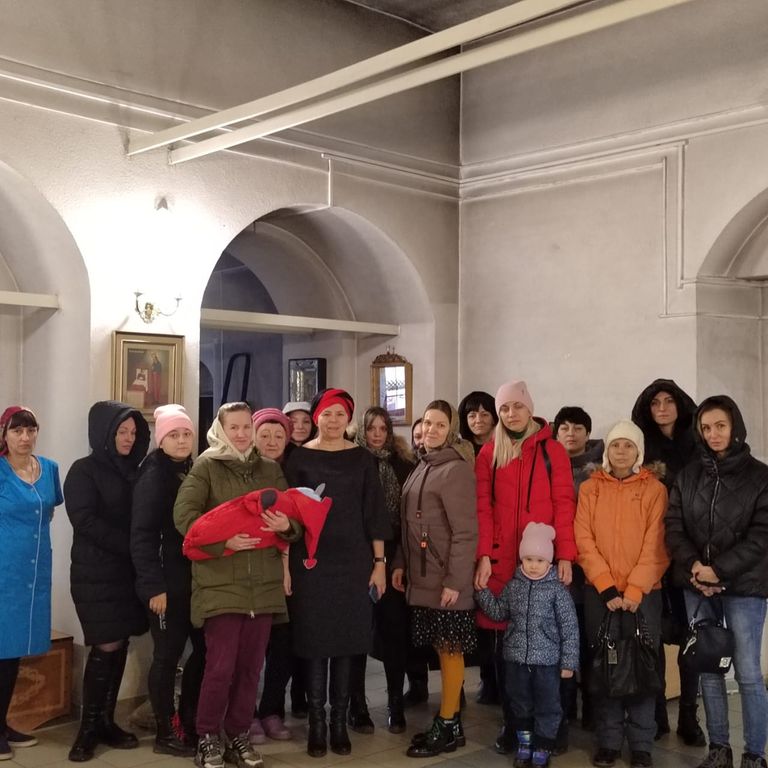 Встреча благополучателей проекта «Спасательный круг» с руководителем проекта состоялись в Донском храме г. Новошахтинска