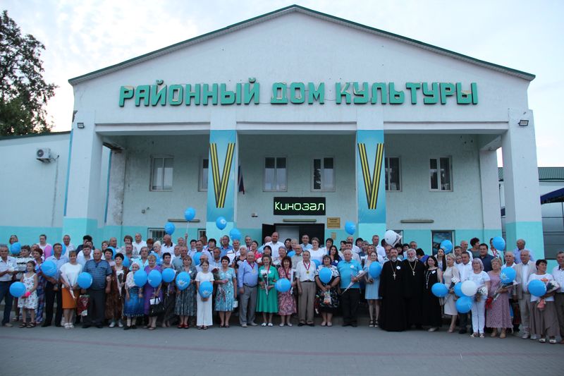 В день Семьи, Любви и Верности в станице Багаевской прошел праздник «Пусть век любви ваш будет долгим»