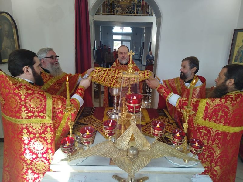 В храме великомученика и целителя Пантелеимона прошло соборное богослужение в день памяти апостола Марка