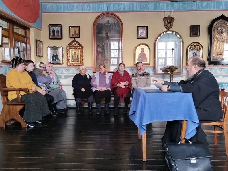 Библейская беседа в храме в честь Владимирской иконы Божией Матери хутора Можаевки