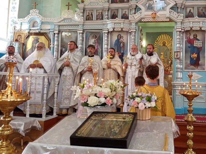 Соборное богослужение духовенства Нижнедонского благочиния ﻿в храме Архистратига Михаила поселка Каменоломни 