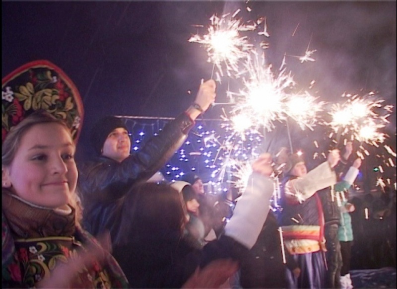 Видео епархиального праздника Рождества Христова на Соборной площади, подготовленного для жителей города