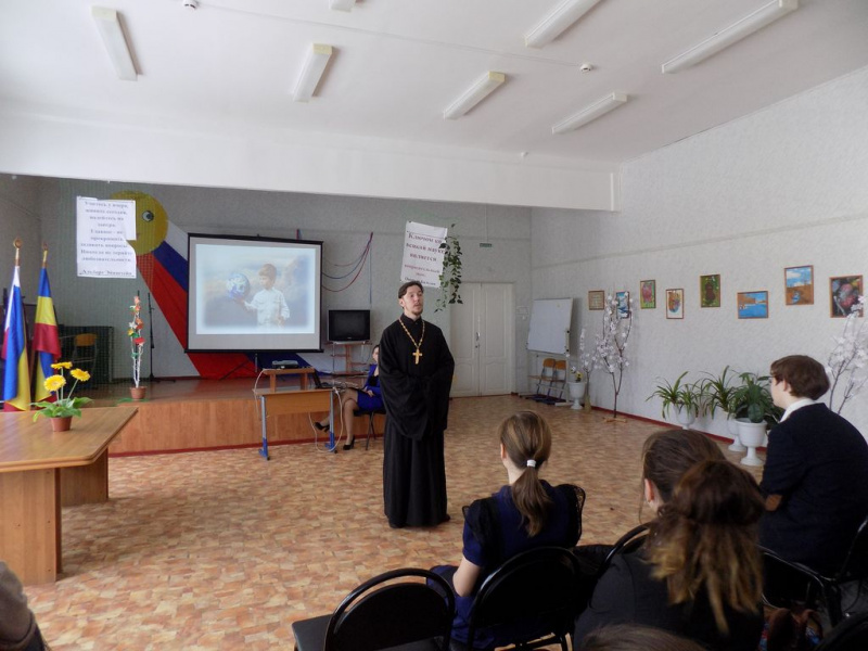 Беседа по профилактике кризисных состояний среди подростков состоялась на базе ОСШ станицы Базковской