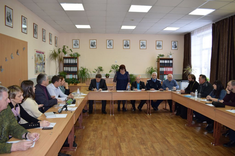 Шахтинские общественные организации обсудили воспитание подрастающего поколения