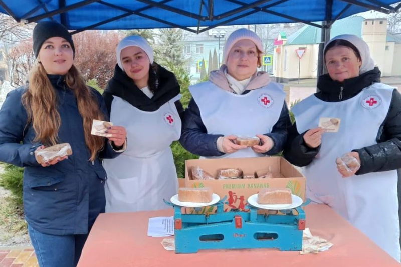 Памятная акция «Блокадный хлеб» прошла в поселке Каменоломни