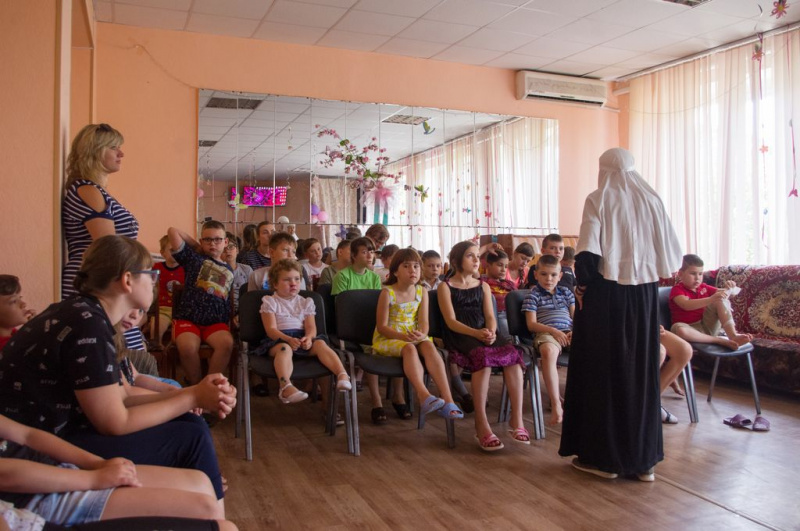 В Каменском социально-реабилитационном центре для несовершеннолетних состоялась встреча с монахиней Марией (Литвиновой)