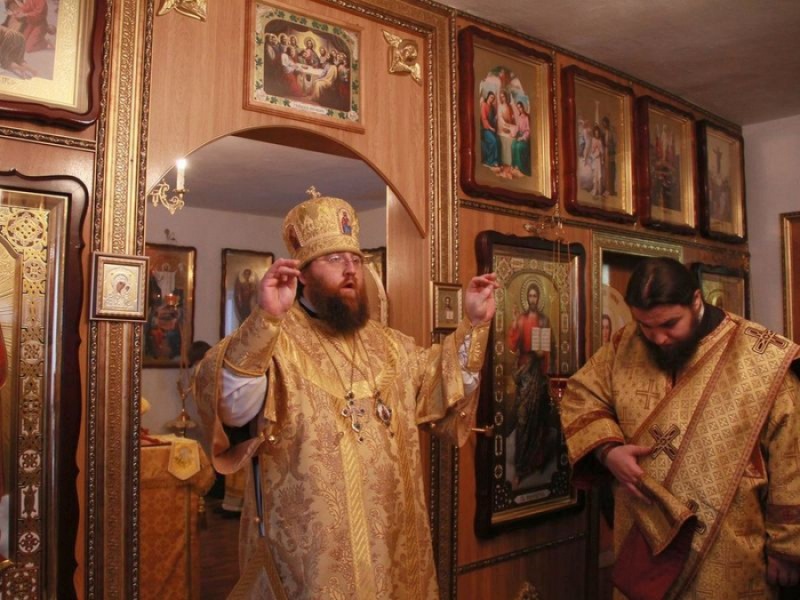 Епископ Шахтинский и Миллеровский Игнатий совершил малое освящение Ольгинского храма в пос. Горный