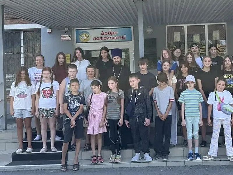 Священник принял участие в профилактическом мероприятии для подростков в школе №14