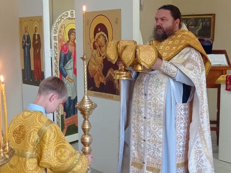 Престольный праздник отметили в поселке Кадамовский