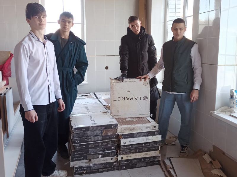 Волонтерская помощь Державному храму