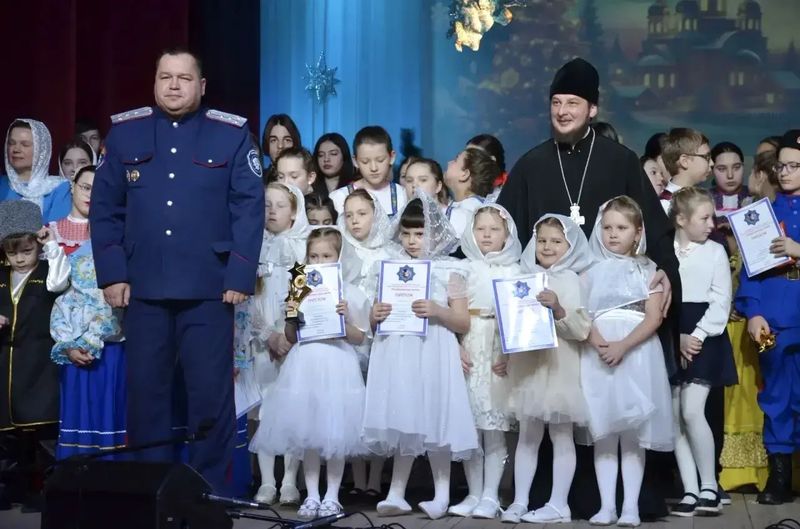 В станице Боковской прошел 16й фестиваль православной казачьей культуры и творчества «Рождественская звезда» Верхне-Донского казачьего округа