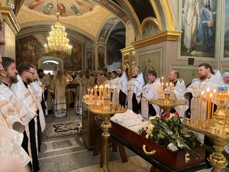 Епископ Шахтинский и Миллеровский Симон прибыл в Москву для прощания с новопреставленным иереем Николаем Михалушкиным