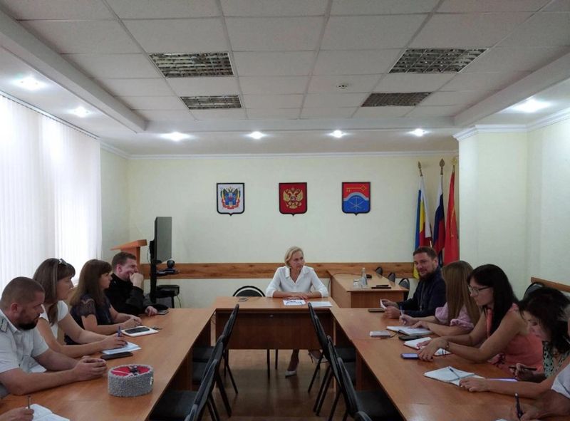 В Администрации города Донецка состоялся оргкомитет посвященный организации II епархиальных Палестинских чтений