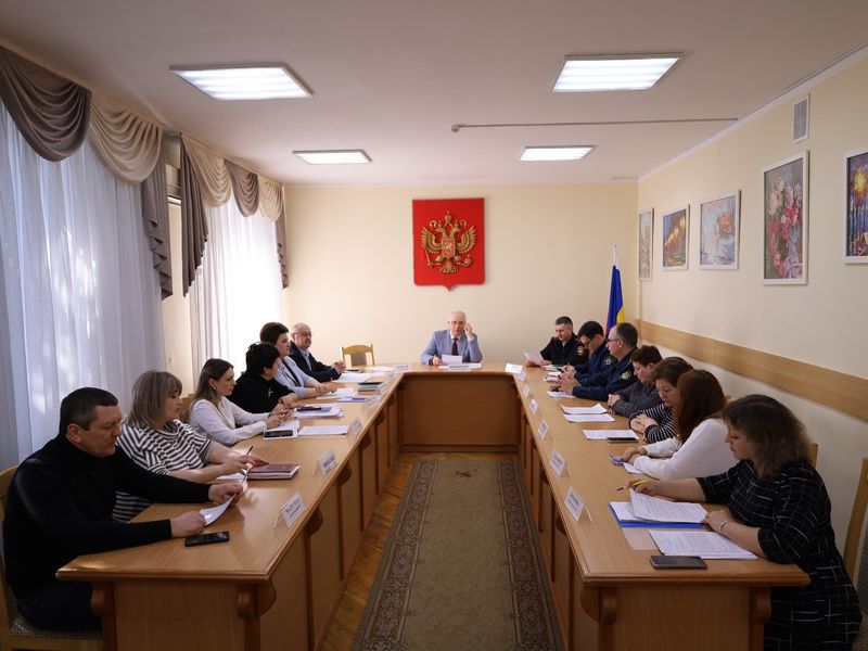 Помощник благочинного приняла участие в заседании антинаркотической комиссии