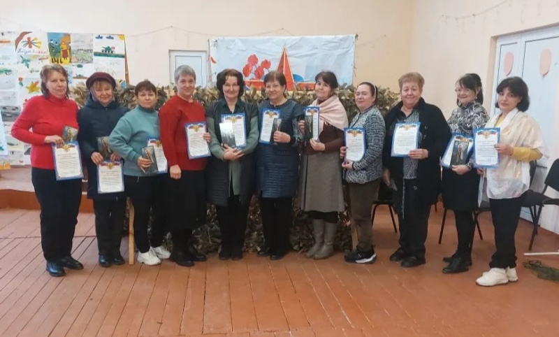 Праздничный концерт «Добрые сердца» в хуторе Арпачин: чествование защитников и волонтёров