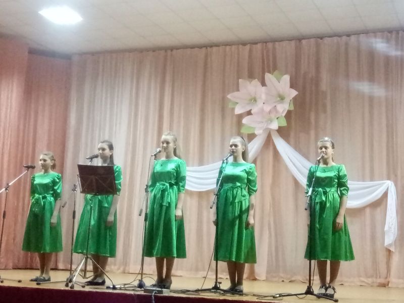 В селе Михайлово-Александровка Чертково-Калитвенского благочиния состоялся концерт, посвященный дню Матери