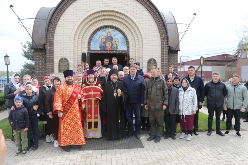 Пасхальные торжества продолжились в храме святых мучениц Веры, Надежды, Любови и Софии в станице Багаевской