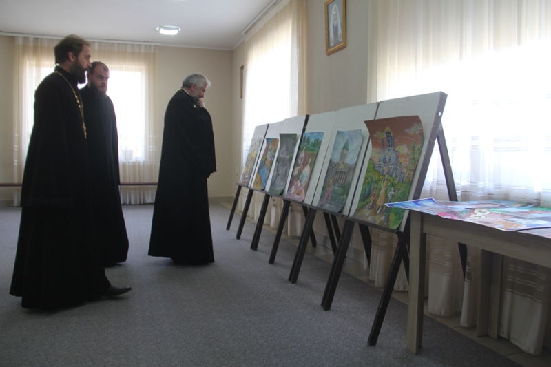 Преосвященнейший епископ Симон принял участие в подведении итогов регионального этапа XIX Международного конкурса детского творчества «Красота Божьего мира»