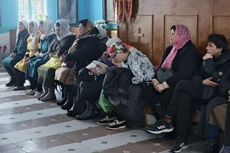 Духовно-просветительская беседа о Библии прошла в храме Казанской иконы Божией Матери города Гуково