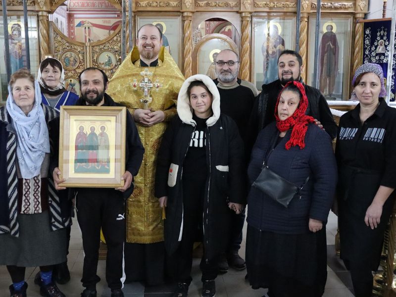 Молебен и освящение икон в Донском храме города Новошахтинска