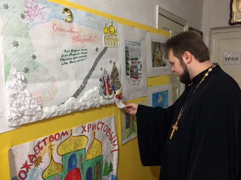 В храме Святителя Николая Чудотворца сл. Кашары прошел отборочный этап епархиального фестиваля православной культуры и творчества «Свет Рождества»