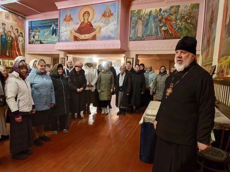 В храме святого князя Владимира отметили День православной книги