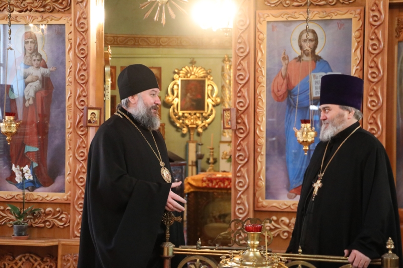 С рабочим визитом владыка Симон посетил храм святителя Николая Чудотворца хутора Гуково