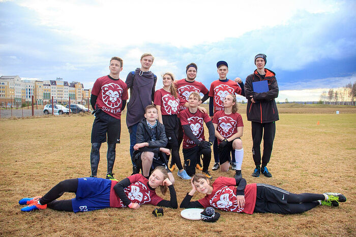 «БУДЬ ИНТЕРЕСЕН РЕБЕНКУ БОЛЬШЕ, ЧЕМ МОБИЛЬНЫЙ ТЕЛЕФОН»