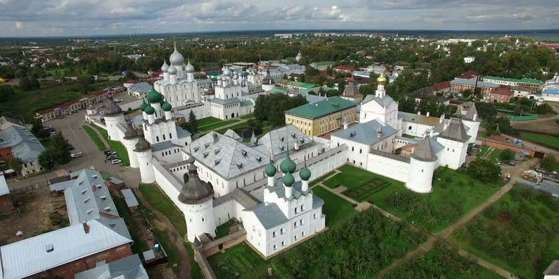 СВЯЩЕННЫЙ ГРАД РОСТОВ, ЦАРЬ ИОАНН ГРОЗНЫЙ И ЗАБЫТЫЙ ПАМЯТНИК КАЗАНСКОЙ ПОБЕДЫ