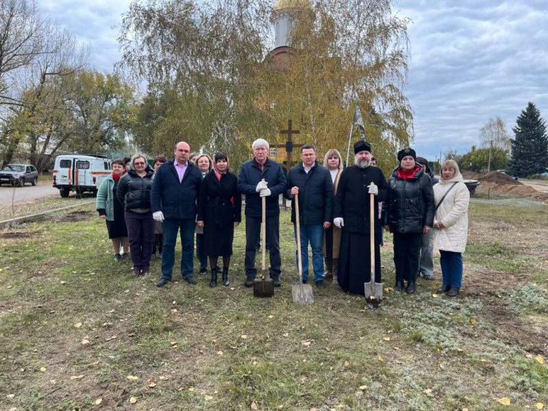 Преосвященнейший епископ Симон принял участие в акции древонасаждения «Сохраним лес» в Кашарском районе