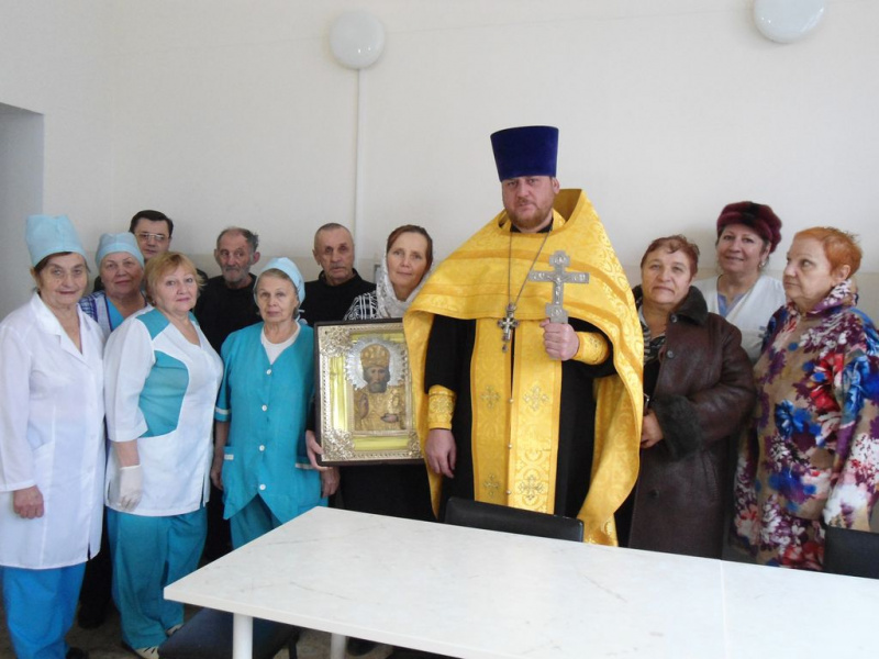 «Святые, как близки они к нам по времени своей жизни, и как далеки мы от них в слабости нашей веры»