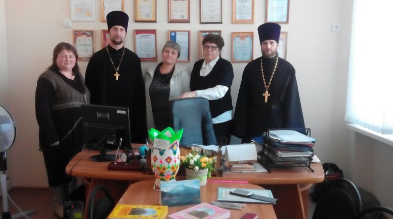 В школе № 14 г. Шахты состоялась встреча организационного совета по вопросу открытия в школе православной воскресной школы для учащихся