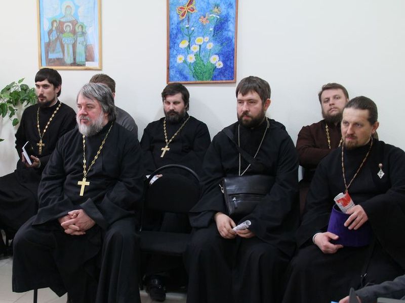 Собрание духовенства Александровск-Грушевского благочиния состоялось в Епархиальном просветительском центре