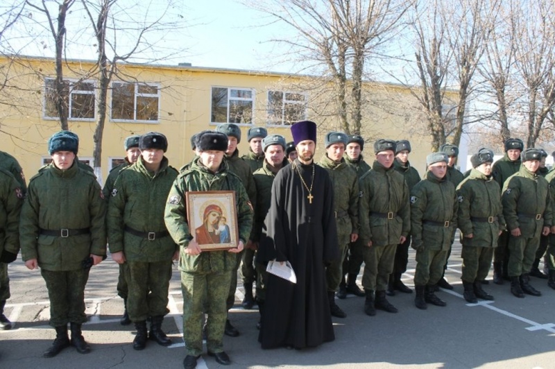 Иерей Георгий Болоцков провел беседу с личным составом войсковой части № 3722 г. Шахты
