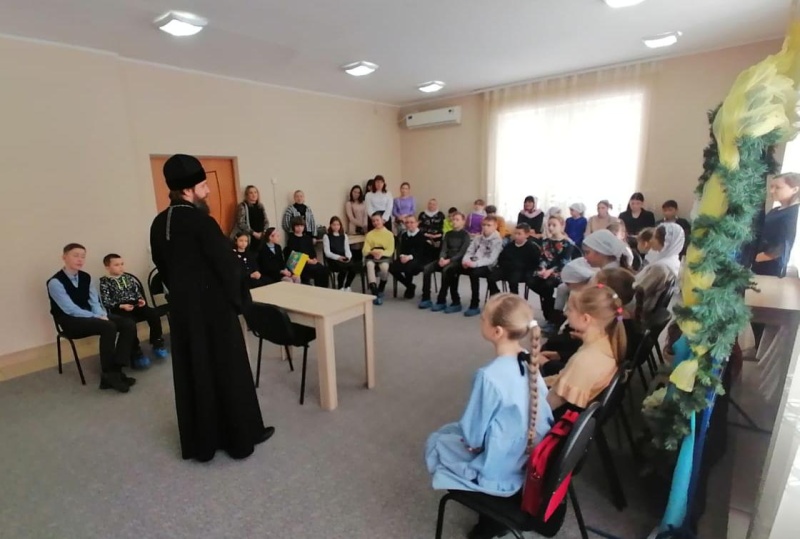 В Шахтинской епархии состоялся 3 тур Кирилло-Мефодиевской олимпиады по Священной истории и Закону Божиему