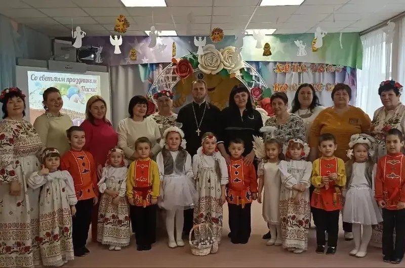 В казачьем детском саду «Белочка» состоялся пасхальный утренник