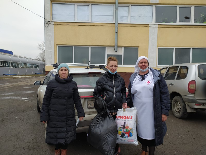 Помощь беженцам Донбасса
