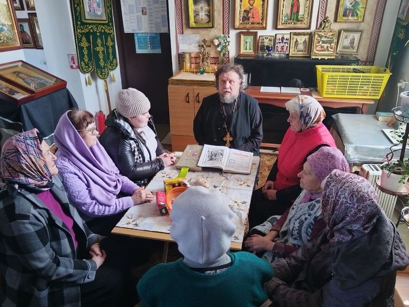 В храме священномученика Захарии отметили День православной книги