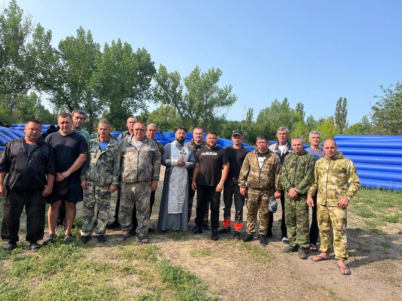 Молебное пение о призывании помощи Святого Духа совершили в слободе Кашары