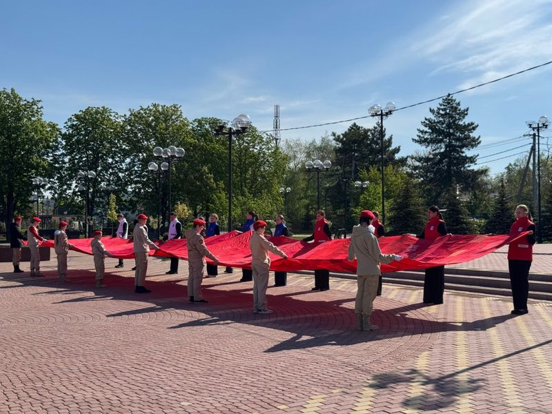 Октябрьский район создал свое «Полотно Победы»   