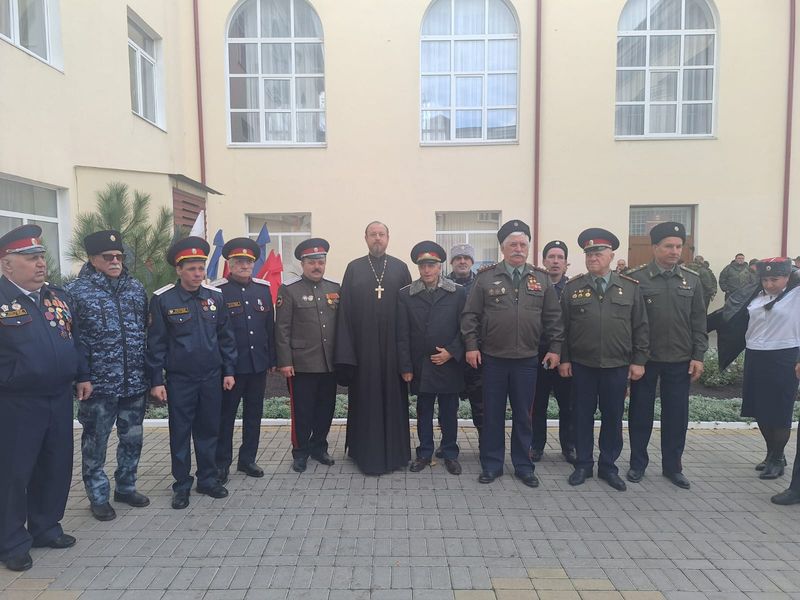 Руководитель епархиального отдела по взаимодействию с казачеством принял участие в фестивале «Венок дружбы»