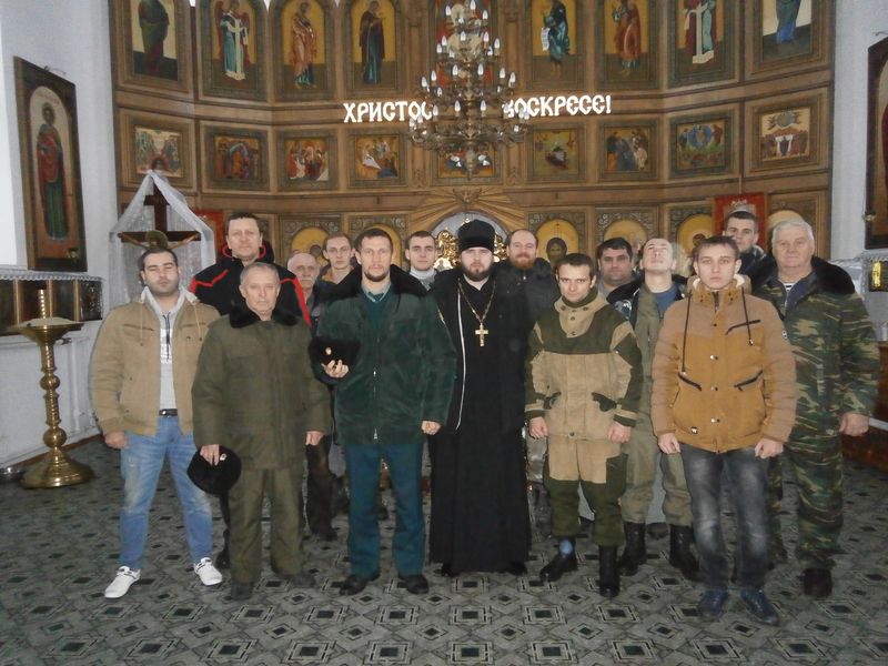 В храме Архистратига Михаила Новошахтинского благочиния состоялся сход казаков Новошахтинского городского казачьего общества